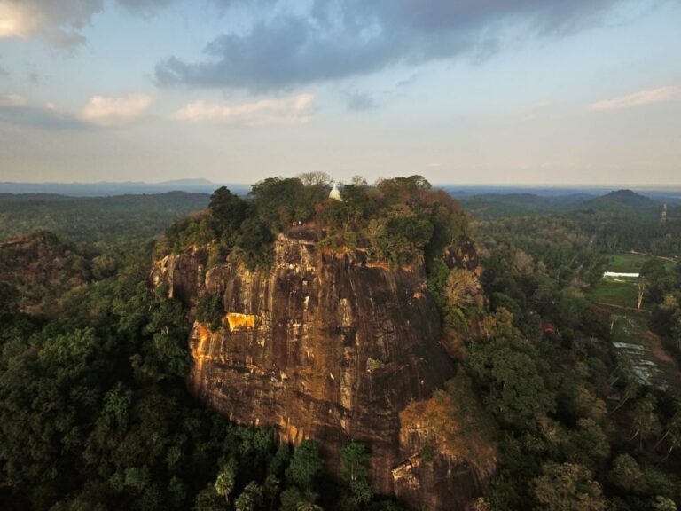 Journey to Tranquility: Unveiling the Enchantment of Mulkirigala Temple