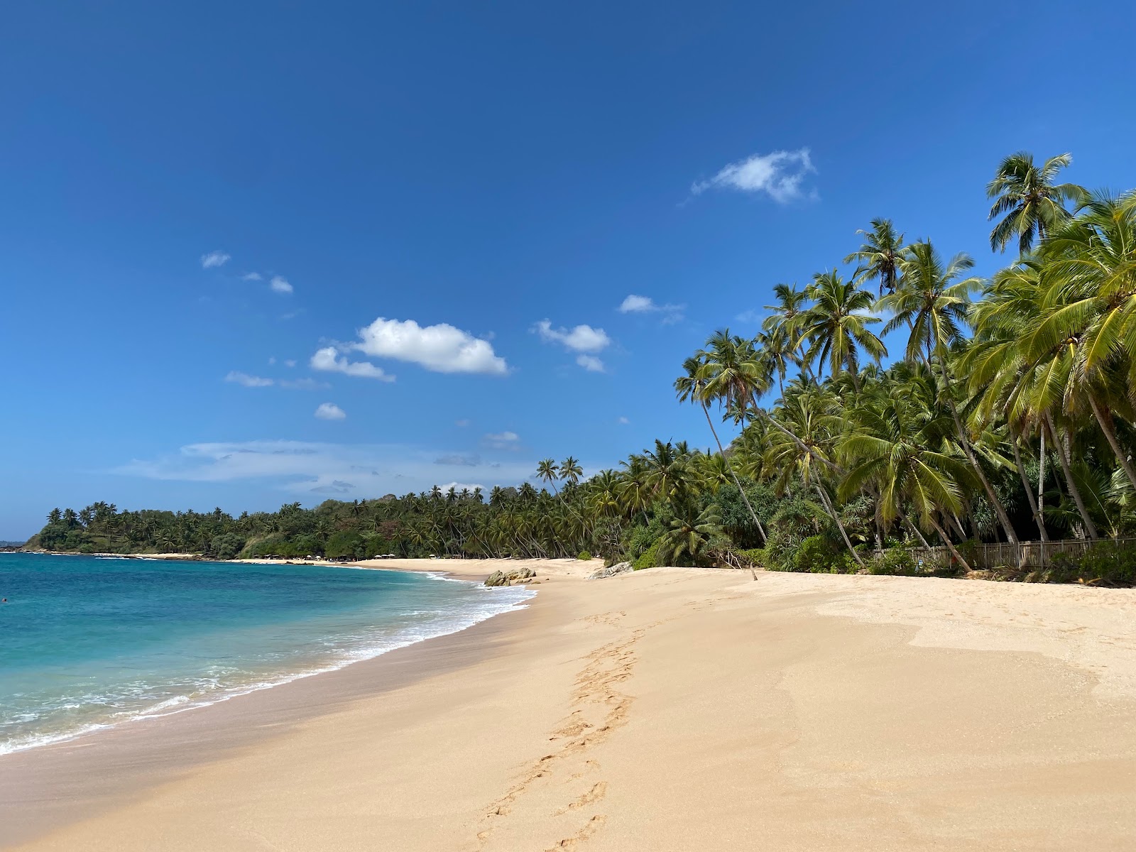 silent beach tangalle