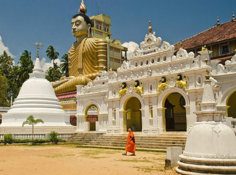 Wewurukannala Vihara Temple: A Glimpse into Sri Lanka’s Rich Buddhist Heritage